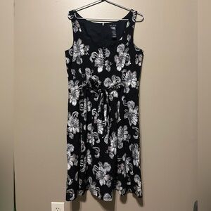 Axcess Black and White Floral Midi Dress